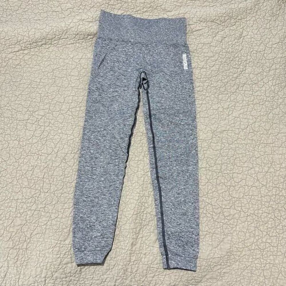 Gymshark leggings size S black and gray A693